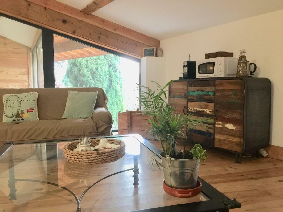 Magnificent Renovated Farmhouse - 10 Min A7 - Apartman Anneyron Kültér fotó